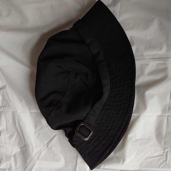 Scala black rain/bucket hat. NWOT - Picture 4 of 4